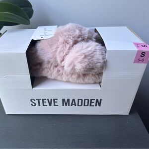 Steve Madden Blush Furry Slippers